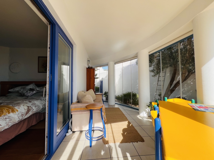 3 Bedroom Property for Sale in Paradise Beach Western Cape